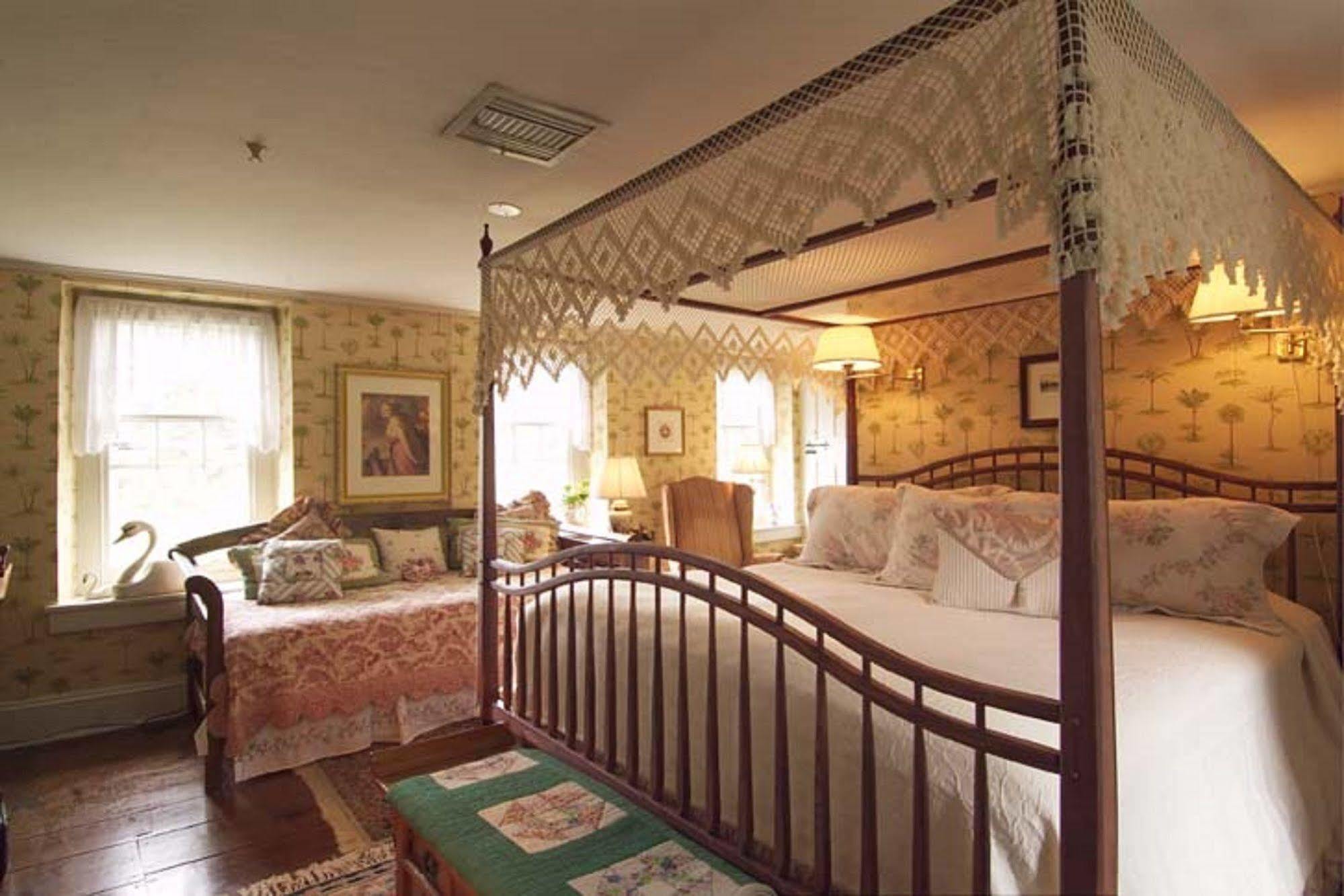 Wild Wisteria Bed & Breakfast Chadds Ford Exterior foto