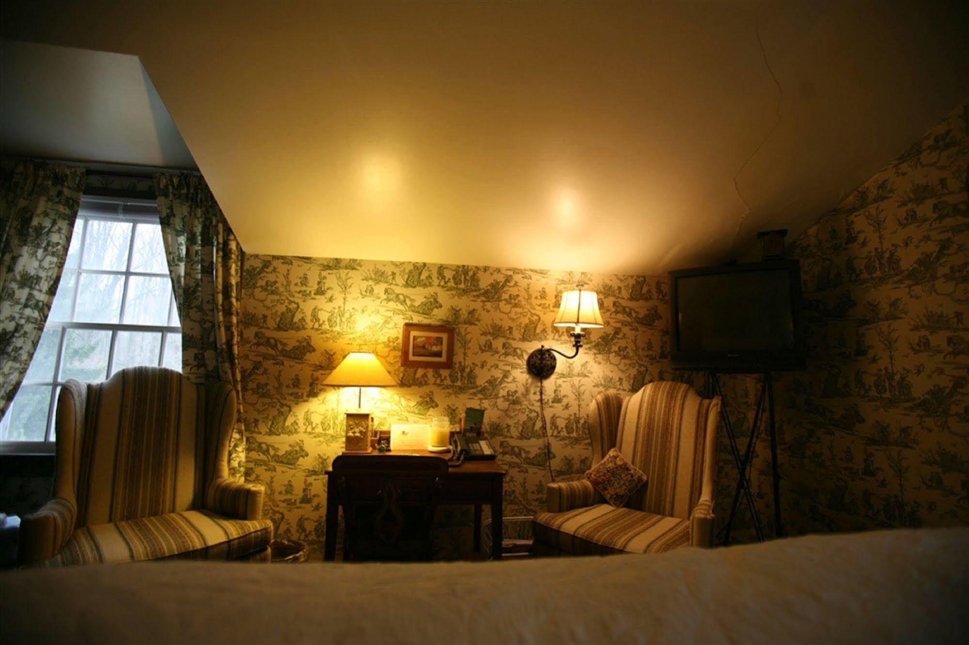 Wild Wisteria Bed & Breakfast Chadds Ford Exterior foto